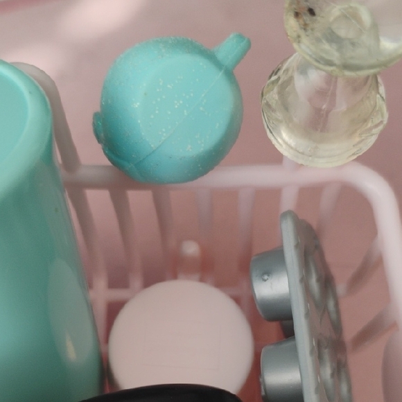 Barbie Kitchen & Food Playset - Pink, Teal, White - Picture 11 of 11